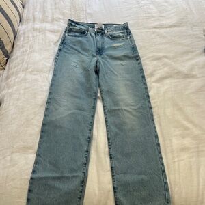 Frame Le Jane Crop Distressed Jeans